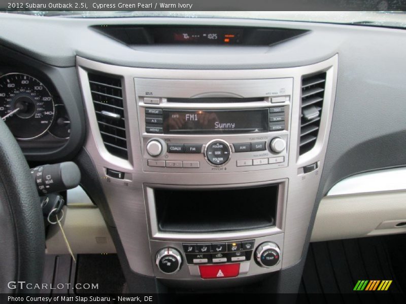 Cypress Green Pearl / Warm Ivory 2012 Subaru Outback 2.5i