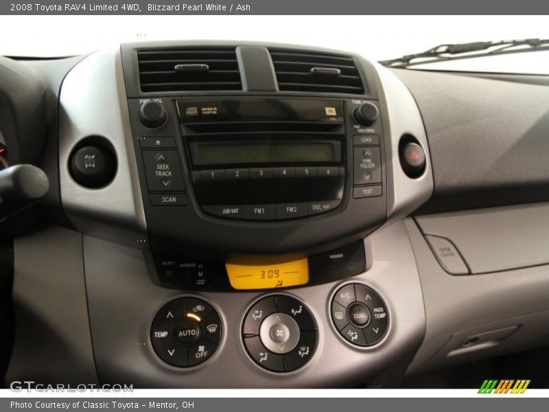 Controls of 2008 RAV4 Limited 4WD