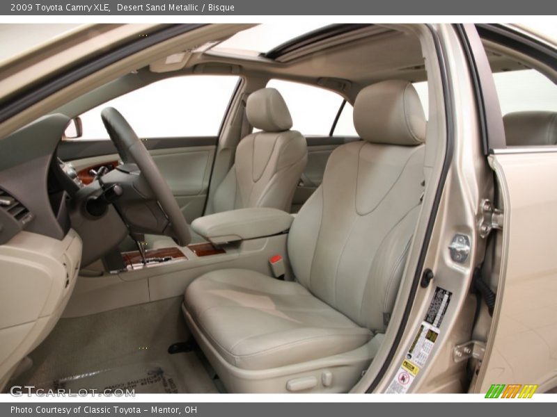 Desert Sand Metallic / Bisque 2009 Toyota Camry XLE