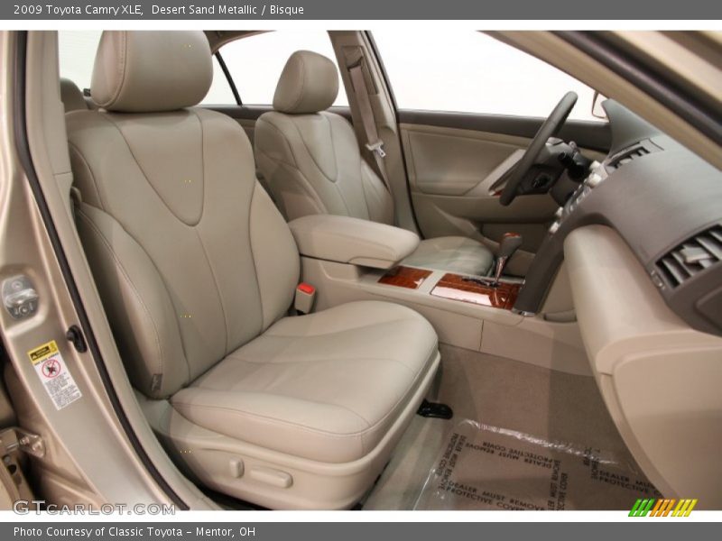 Desert Sand Metallic / Bisque 2009 Toyota Camry XLE