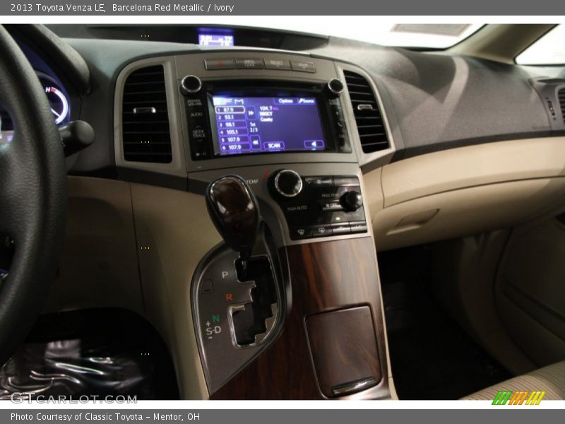 Barcelona Red Metallic / Ivory 2013 Toyota Venza LE