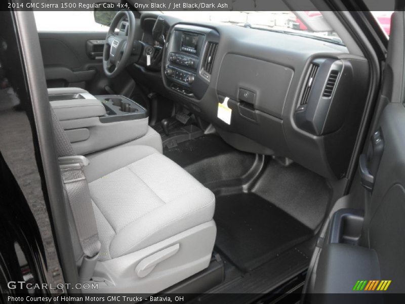 Onyx Black / Jet Black/Dark Ash 2014 GMC Sierra 1500 Regular Cab 4x4