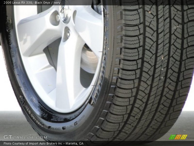 Black Onyx / Ivory 2006 Lexus RX 330