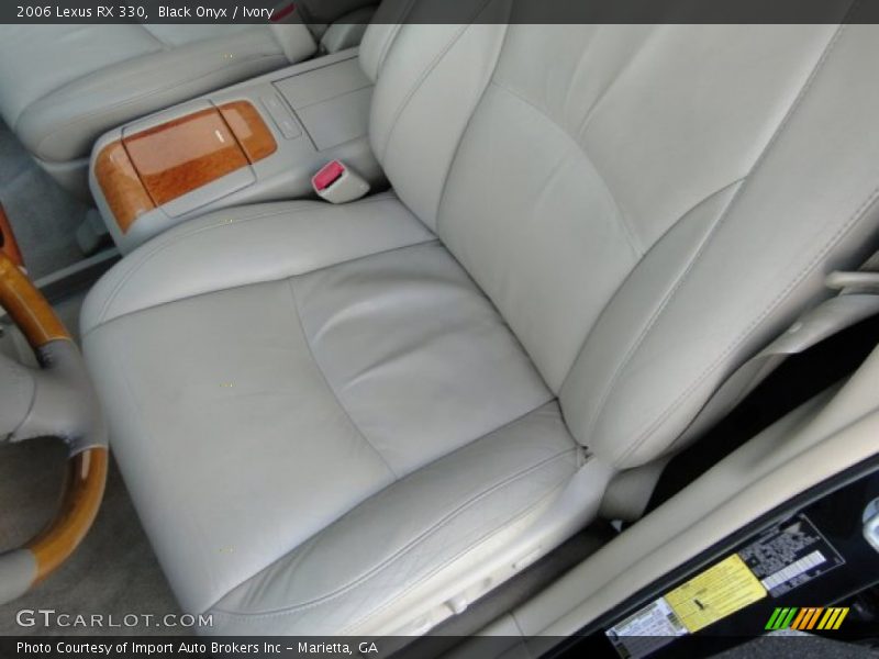 Black Onyx / Ivory 2006 Lexus RX 330
