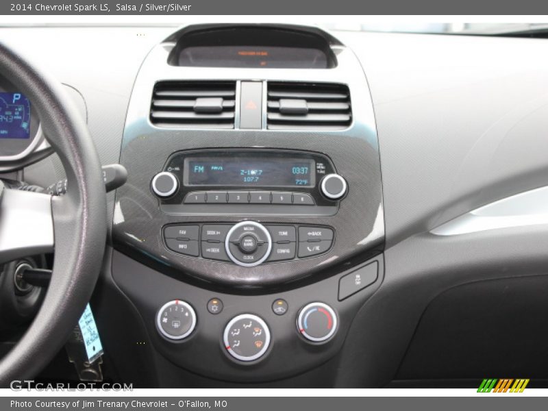 Salsa / Silver/Silver 2014 Chevrolet Spark LS