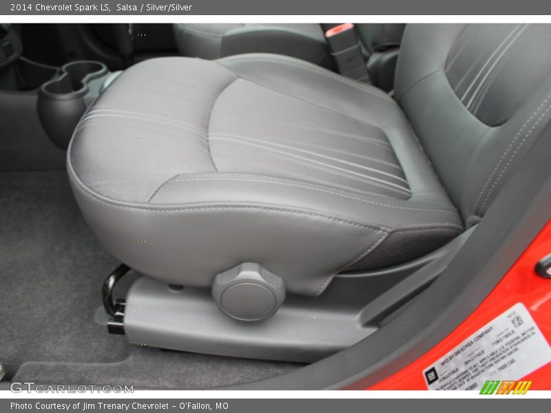 Salsa / Silver/Silver 2014 Chevrolet Spark LS