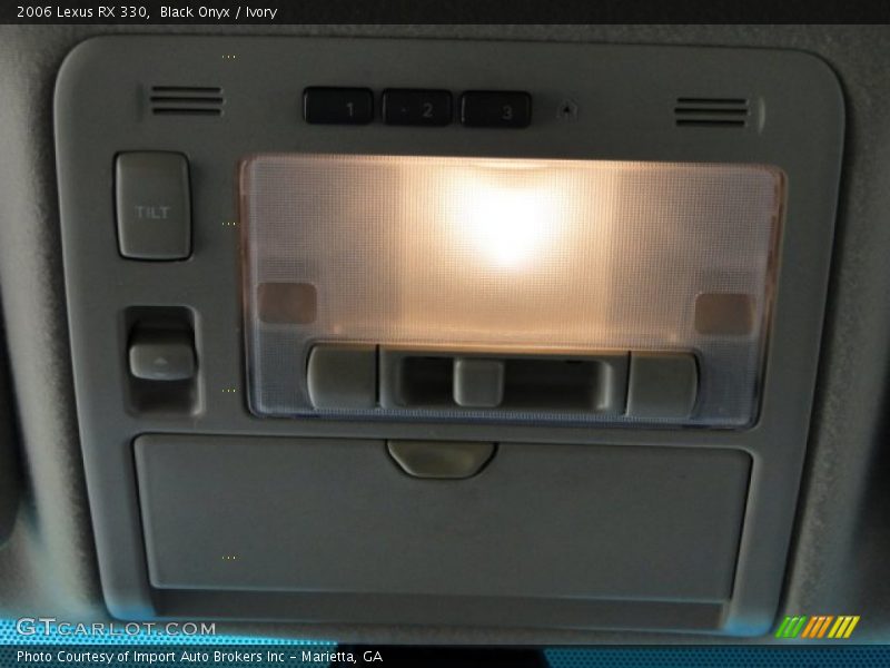 Black Onyx / Ivory 2006 Lexus RX 330