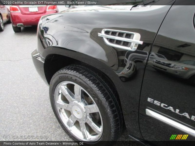 Black Raven / Ebony 2010 Cadillac Escalade EXT Premium AWD