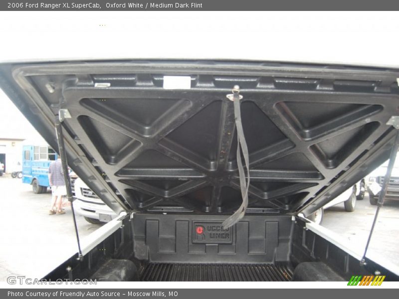 Oxford White / Medium Dark Flint 2006 Ford Ranger XL SuperCab