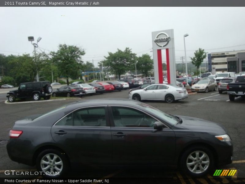 Magnetic Gray Metallic / Ash 2011 Toyota Camry SE