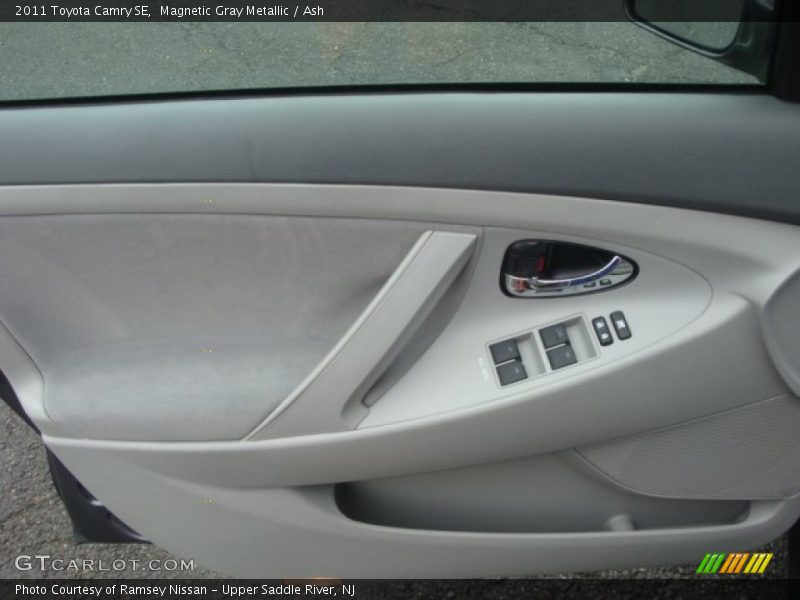 Magnetic Gray Metallic / Ash 2011 Toyota Camry SE