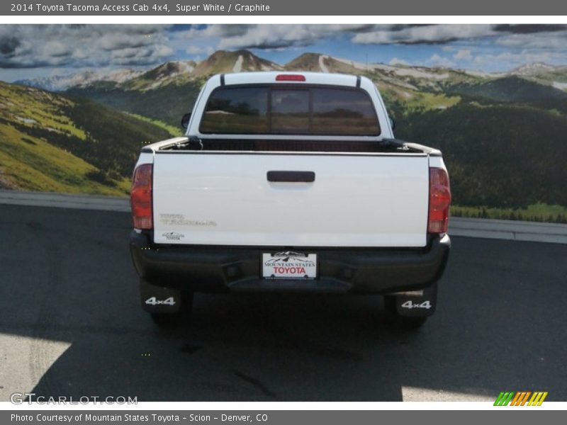 Super White / Graphite 2014 Toyota Tacoma Access Cab 4x4