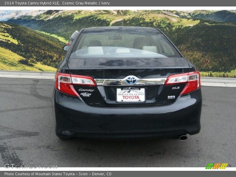 Cosmic Gray Metallic / Ivory 2014 Toyota Camry Hybrid XLE
