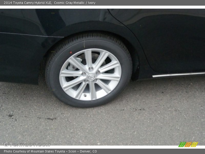 Cosmic Gray Metallic / Ivory 2014 Toyota Camry Hybrid XLE