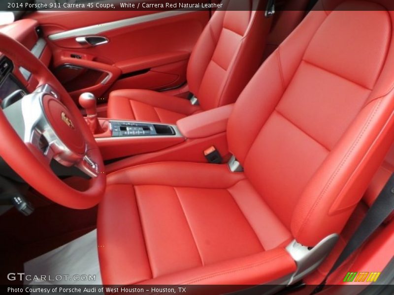 Front Seat of 2014 911 Carrera 4S Coupe