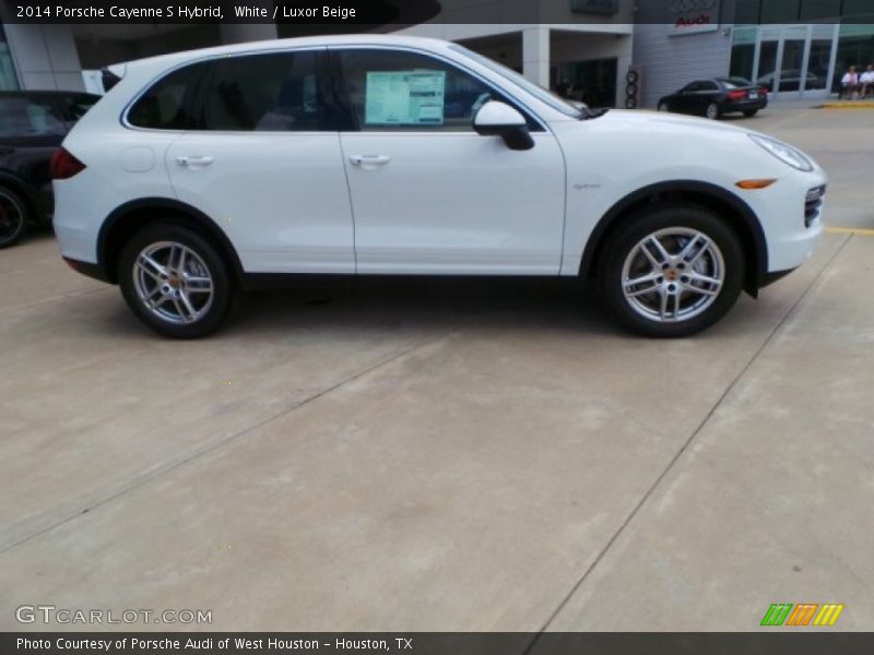White / Luxor Beige 2014 Porsche Cayenne S Hybrid