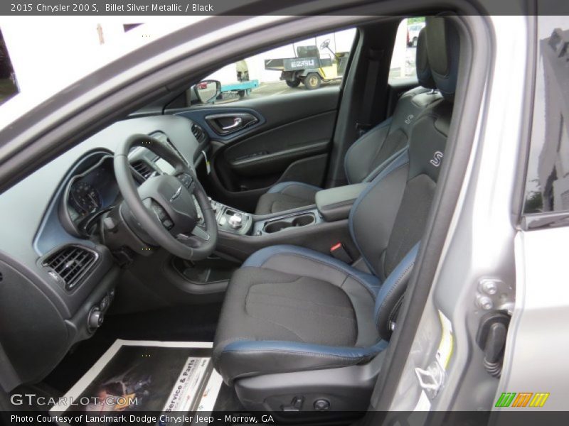 Front Seat of 2015 200 S