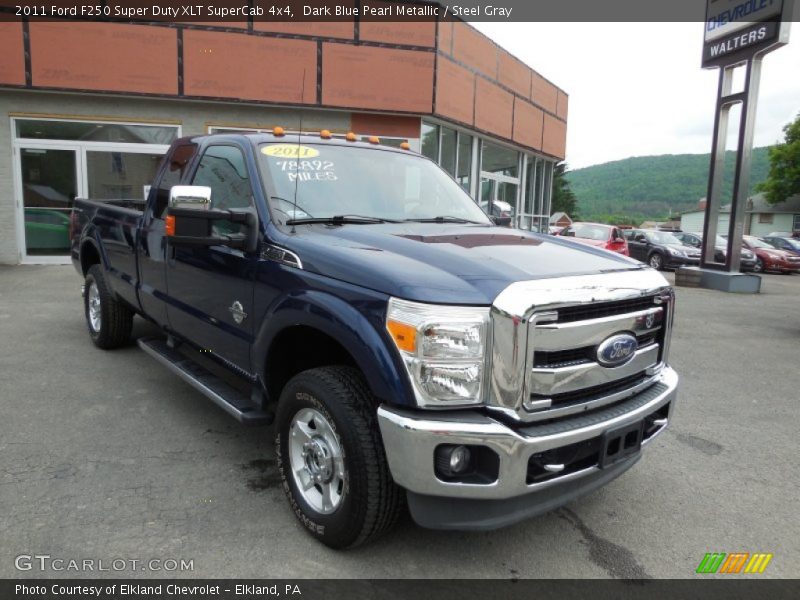 Dark Blue Pearl Metallic / Steel Gray 2011 Ford F250 Super Duty XLT SuperCab 4x4