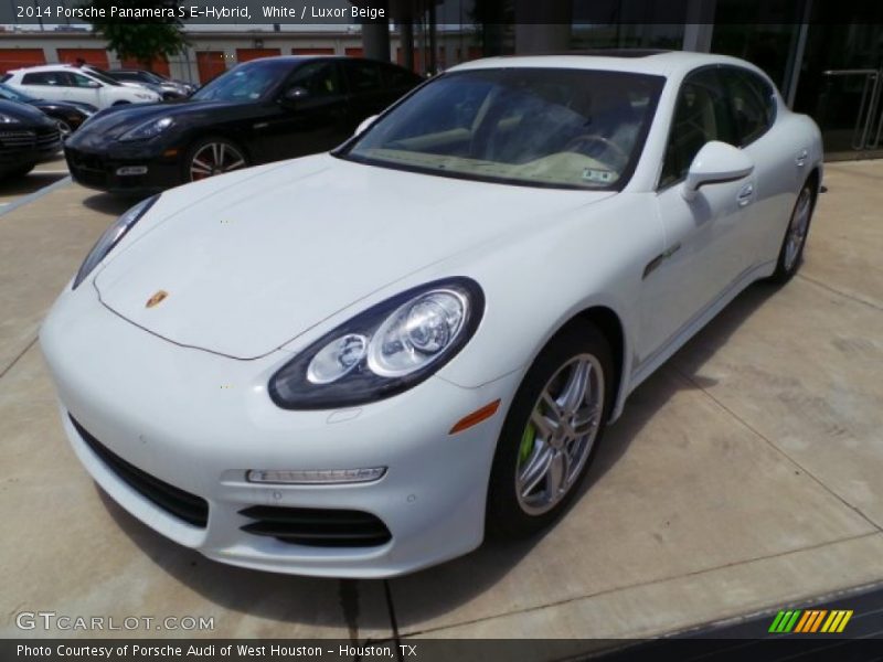 White / Luxor Beige 2014 Porsche Panamera S E-Hybrid