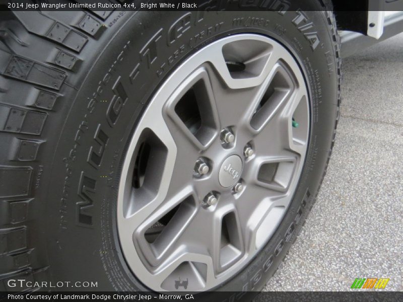 Bright White / Black 2014 Jeep Wrangler Unlimited Rubicon 4x4