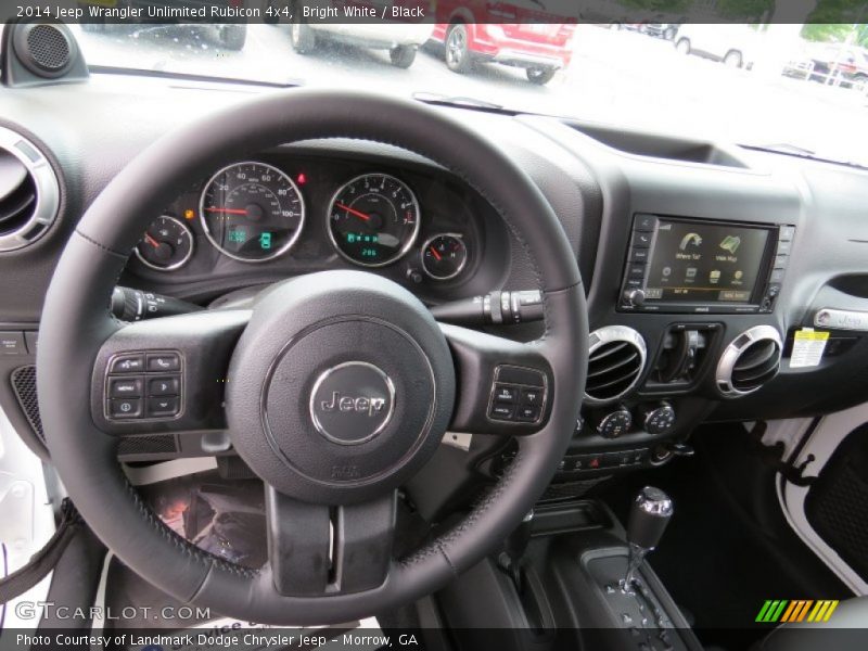 Bright White / Black 2014 Jeep Wrangler Unlimited Rubicon 4x4