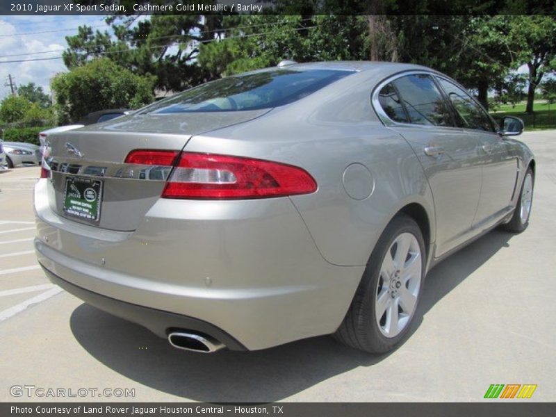 Cashmere Gold Metallic / Barley 2010 Jaguar XF Sport Sedan