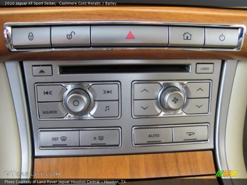 Cashmere Gold Metallic / Barley 2010 Jaguar XF Sport Sedan
