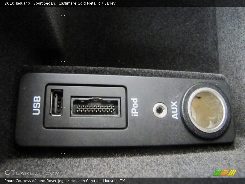 Cashmere Gold Metallic / Barley 2010 Jaguar XF Sport Sedan