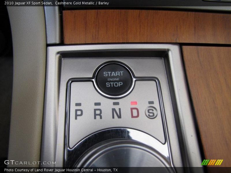 Cashmere Gold Metallic / Barley 2010 Jaguar XF Sport Sedan