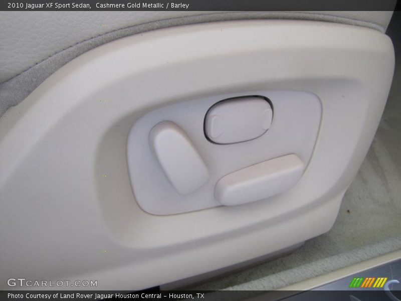 Cashmere Gold Metallic / Barley 2010 Jaguar XF Sport Sedan