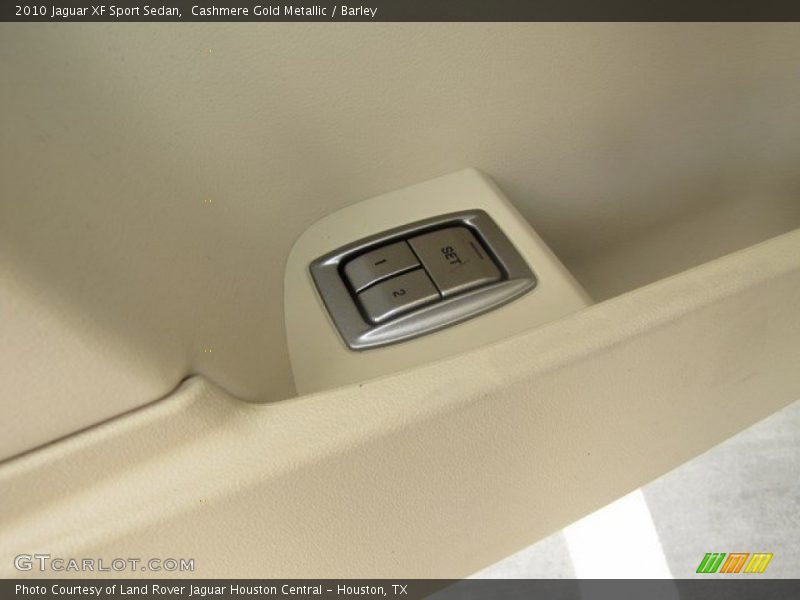 Cashmere Gold Metallic / Barley 2010 Jaguar XF Sport Sedan