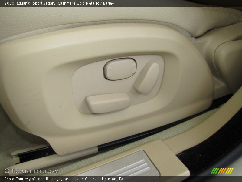 Cashmere Gold Metallic / Barley 2010 Jaguar XF Sport Sedan