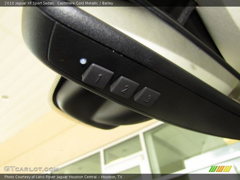 Cashmere Gold Metallic / Barley 2010 Jaguar XF Sport Sedan