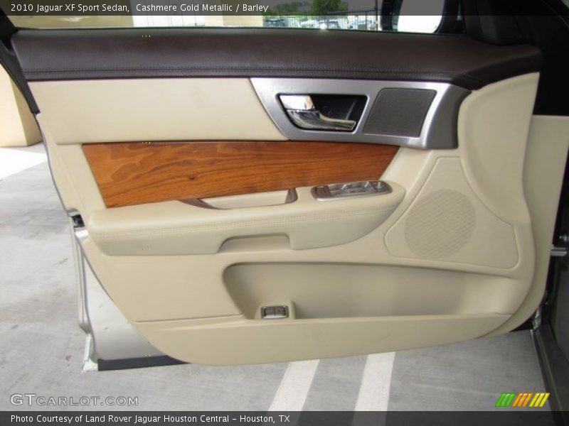 Cashmere Gold Metallic / Barley 2010 Jaguar XF Sport Sedan