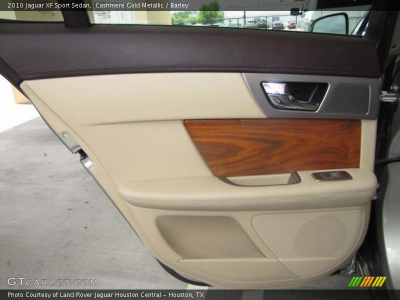 Cashmere Gold Metallic / Barley 2010 Jaguar XF Sport Sedan
