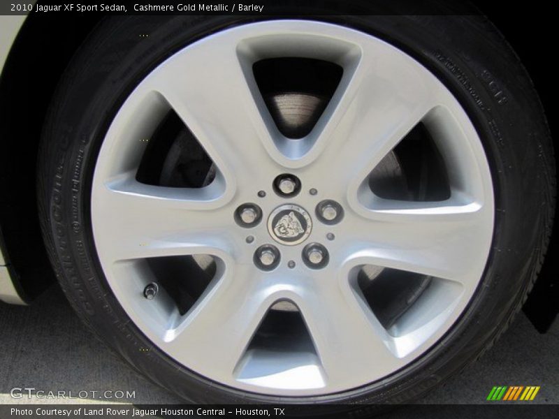 Cashmere Gold Metallic / Barley 2010 Jaguar XF Sport Sedan