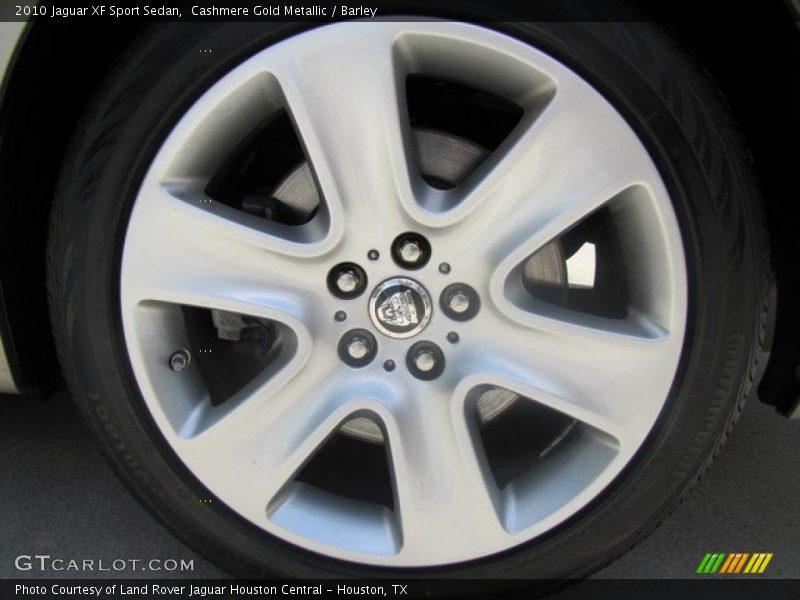 Cashmere Gold Metallic / Barley 2010 Jaguar XF Sport Sedan