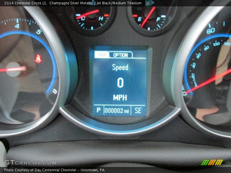 Champagne Silver Metallic / Jet Black/Medium Titanium 2014 Chevrolet Cruze LS