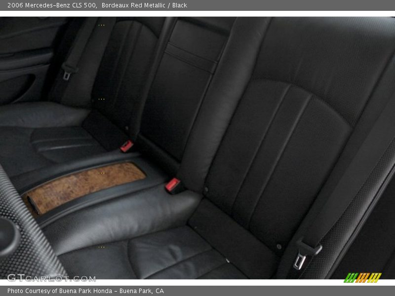 Bordeaux Red Metallic / Black 2006 Mercedes-Benz CLS 500
