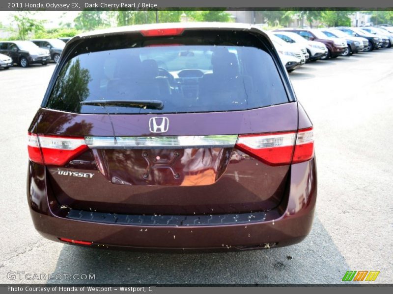 Dark Cherry Pearl / Beige 2011 Honda Odyssey EX