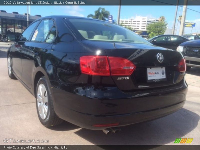 Black / Cornsilk Beige 2012 Volkswagen Jetta SE Sedan
