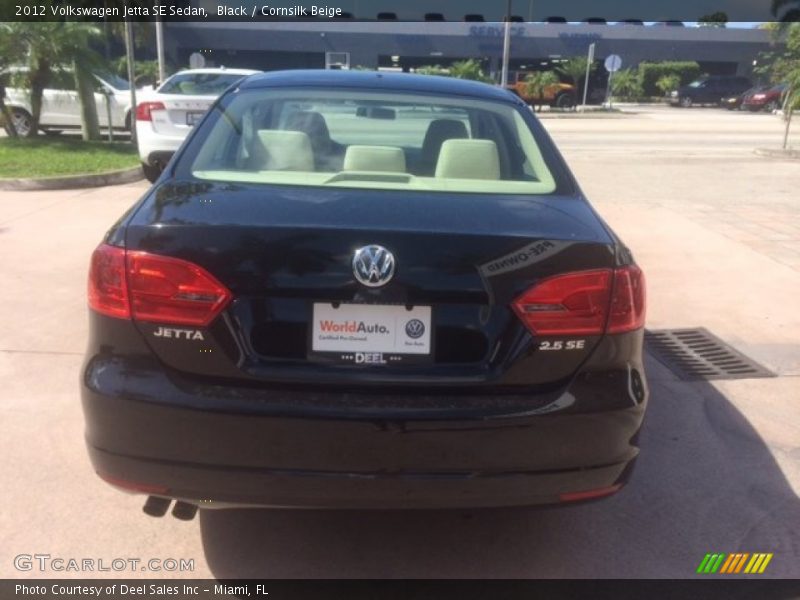 Black / Cornsilk Beige 2012 Volkswagen Jetta SE Sedan