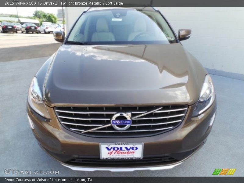 Twilight Bronze Metallic / Soft Beige 2015 Volvo XC60 T5 Drive-E