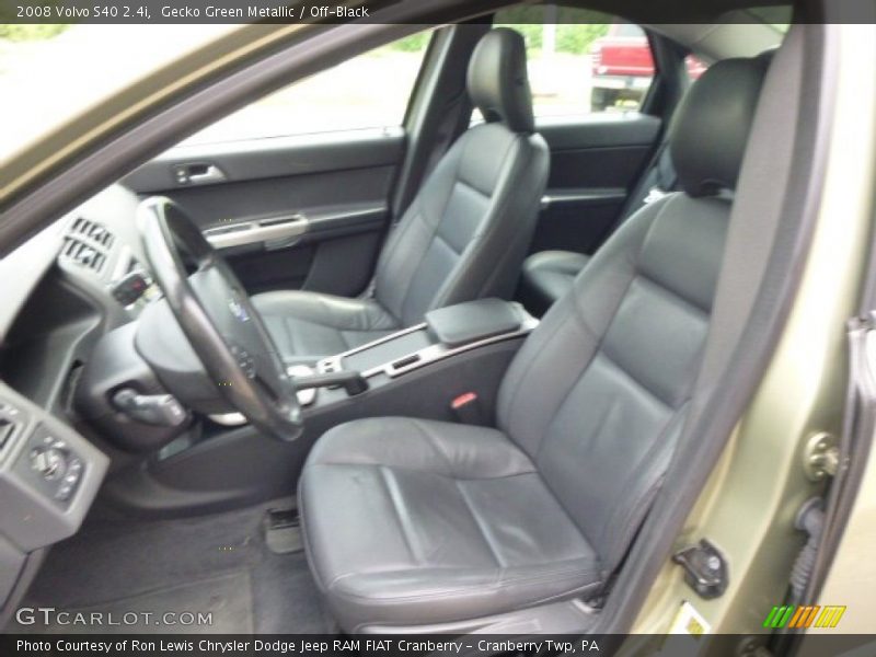 Gecko Green Metallic / Off-Black 2008 Volvo S40 2.4i