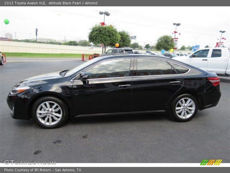 Attitude Black Pearl / Almond 2013 Toyota Avalon XLE