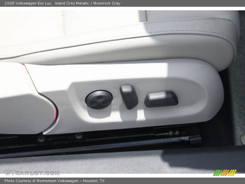 Island Grey Metallic / Moonrock Gray 2008 Volkswagen Eos Lux