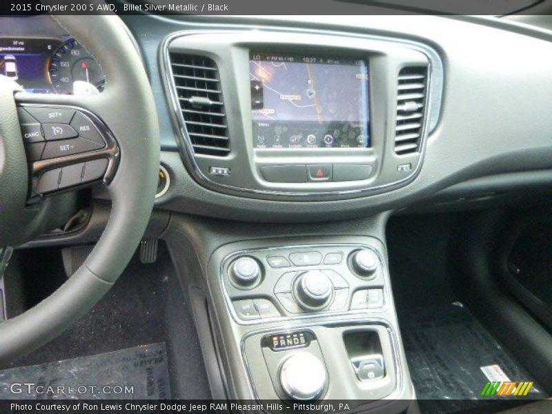 Controls of 2015 200 S AWD