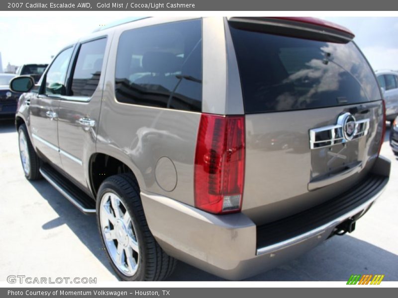 Gold Mist / Cocoa/Light Cashmere 2007 Cadillac Escalade AWD