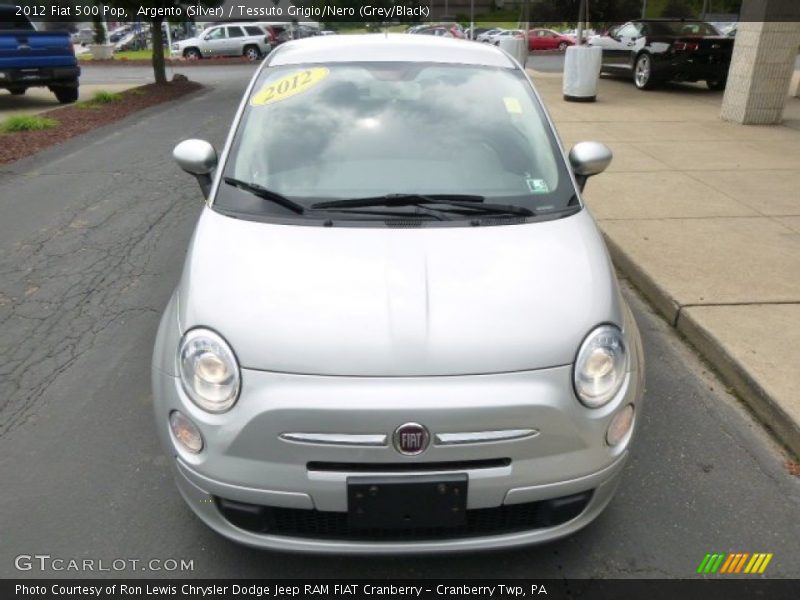 Argento (Silver) / Tessuto Grigio/Nero (Grey/Black) 2012 Fiat 500 Pop