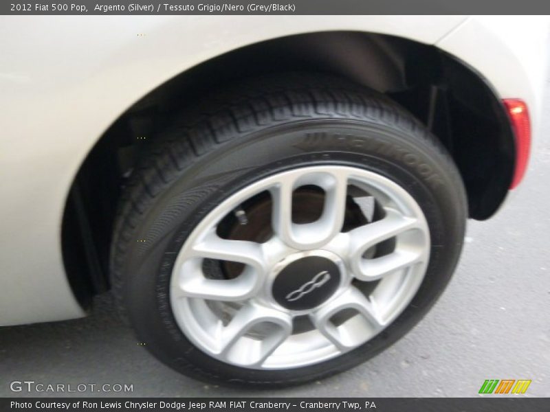 Argento (Silver) / Tessuto Grigio/Nero (Grey/Black) 2012 Fiat 500 Pop